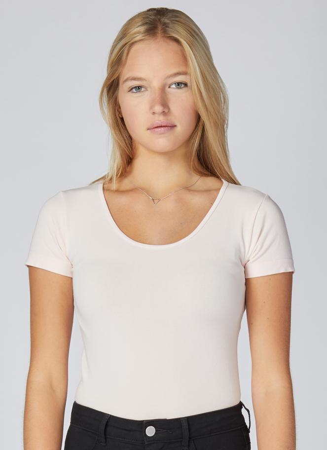 Bamboo S/S Scoop Neck Top