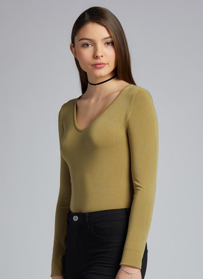 Bamboo V-Neck Long Sleeve Top